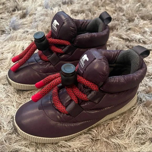 Sorel Out N About Puffy Lace Dark Plum Sneaker Boot - Picture 6 of 16